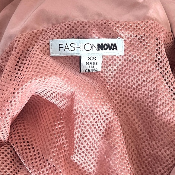 Fashion Nova Like New Making a Statement Jogger Set in Mauve Size XS - Picture 8 of 11